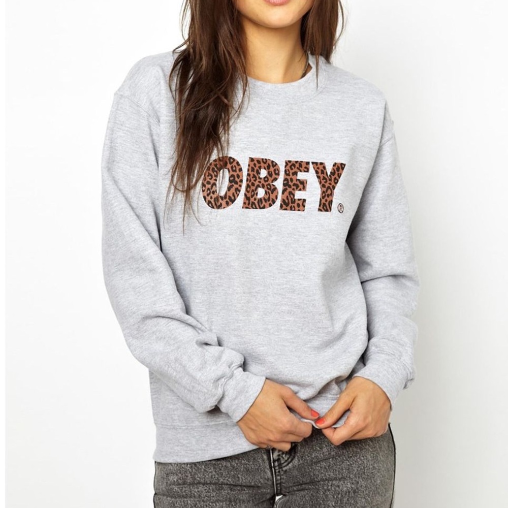 Obey Big Leopard Logo Sweater Size Small
